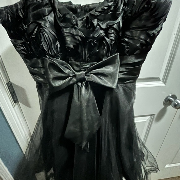 Fancy black party dress - Picture 1 of 3